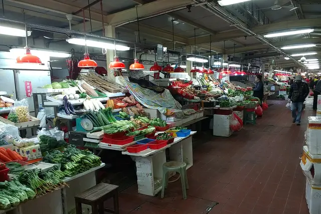 Red Market: Macau Travel Guide (4.0★) — Macau