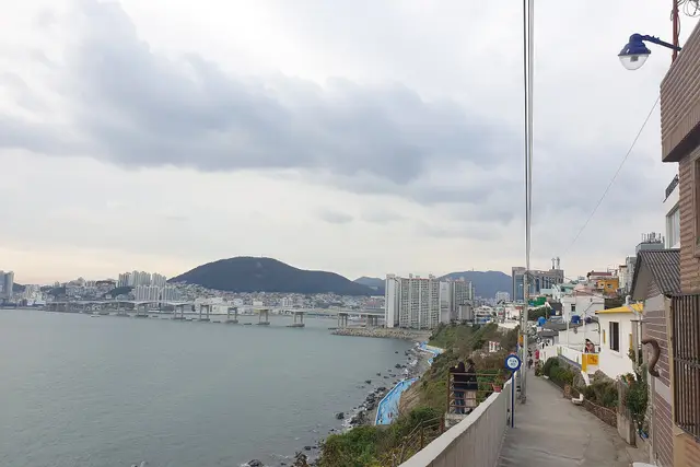 Huinnyeoul Culture Village — Busan
