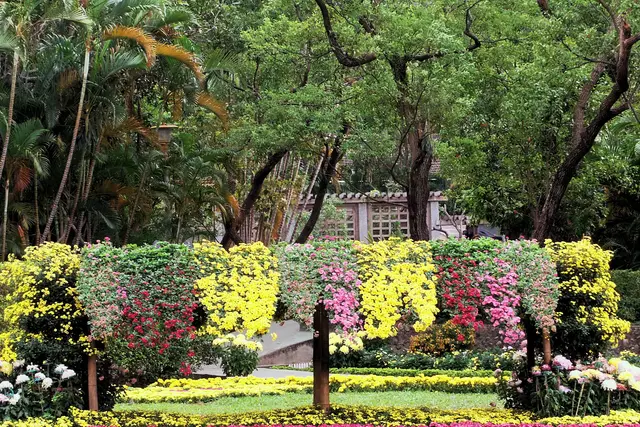 Shilin Residence Park: New Taipei Travel Guide (4.7★) — New Taipei