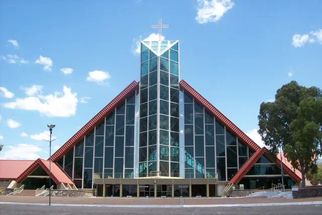 Santuario Nuestra Señora de Lourdes: Mendoza Travel Guide — Mendoza