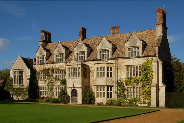 Anglesey Abbey: Cambridge Travel Guide (4.7★) — Cambridge