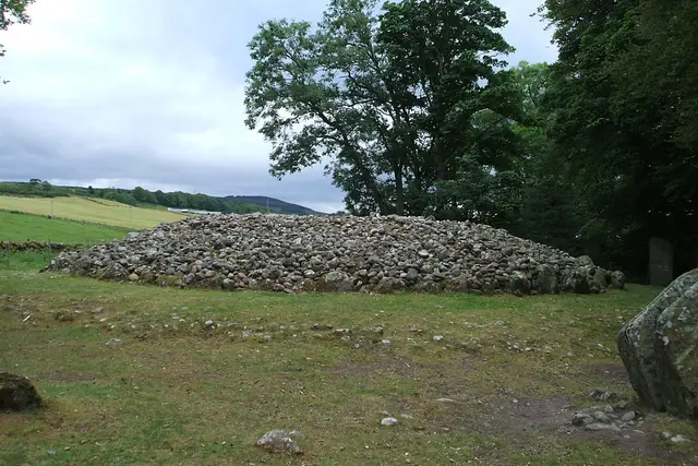 Clava Cairns: Inverness Travel Guide (4.7★) — Inverness