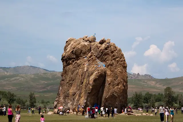 Taikhar Rock: Tsetserleg Travel Guide (4.3★) — Tsetserleg