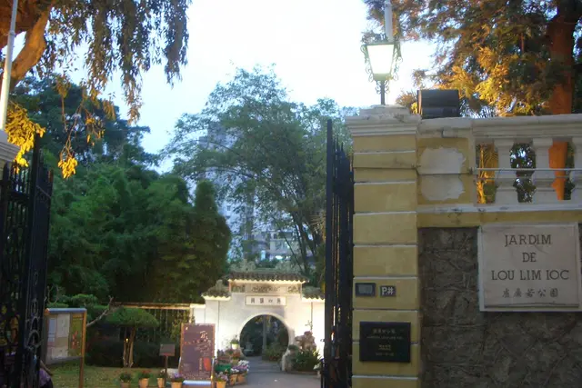 Lou Lim Ioc Garden: Hac Sa Travel Guide (4.4★) — Hac Sa