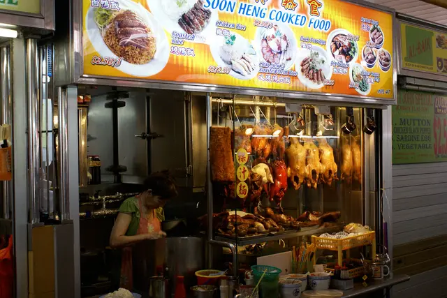 창이 빌리지 호커 센터: 싱가포르 맛집 탐방 — 싱가포르