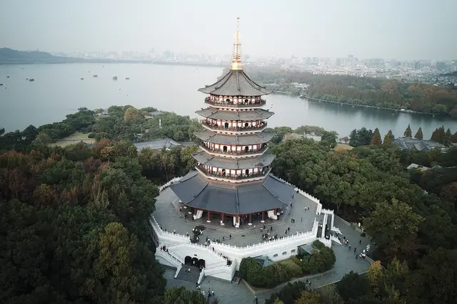 Leifeng Pagoda — Hangzhou