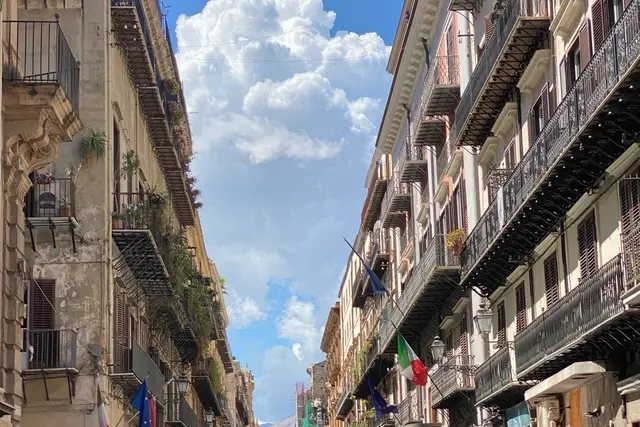 Quattro Canti: Palermo Travel Guide (4.7★) — Palermo