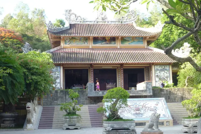 Long Son Pagoda: Nha Trang Travel Guide (4.3★) — Nha Trang