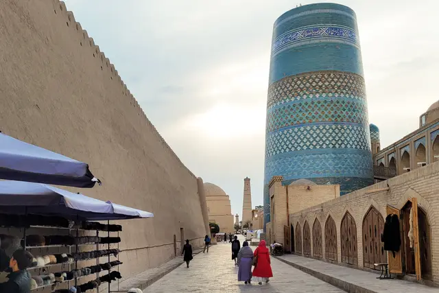 Kalta Minor Minaret — Khiva