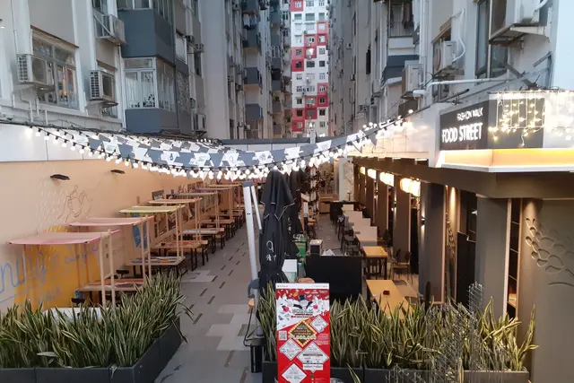 Fashion Walk Food Street: Where to Eat in Causeway Bay — Causeway Bay