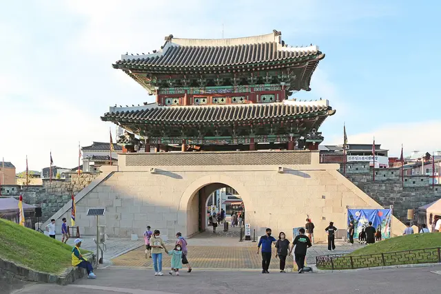 Jinjuseong Fortress: Jinju Travel Guide (4.5★) — Jinju