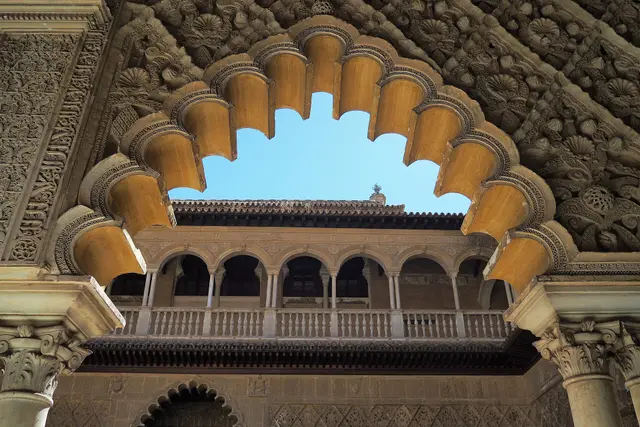 세비야 왕궁(Royal Alcázar of Seville) 여행 가이드 — 세비야