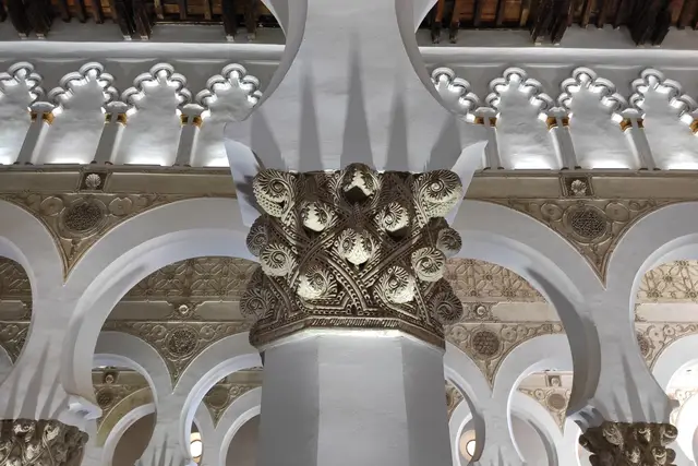 Sinagoga de Santa María La Blanca: Toledo Travel Guide — Toledo