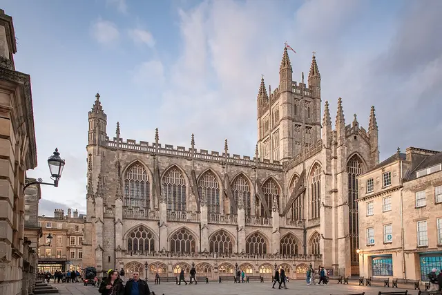 Bath Abbey: Travel Guide (4.6★) — Bath