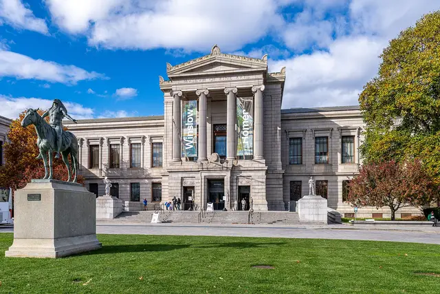 Museum of Fine Arts: Boston Travel Guide (4.8★) — Boston