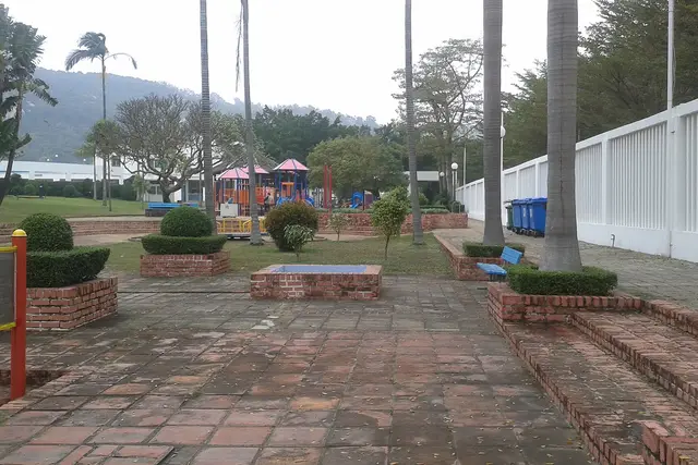 Hac Sa Park: Travel Guide (4.2★) — Hac Sa