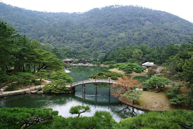 Ritsurin Garden: Takamatsu Travel Guide (4.5★) — Takamatsu
