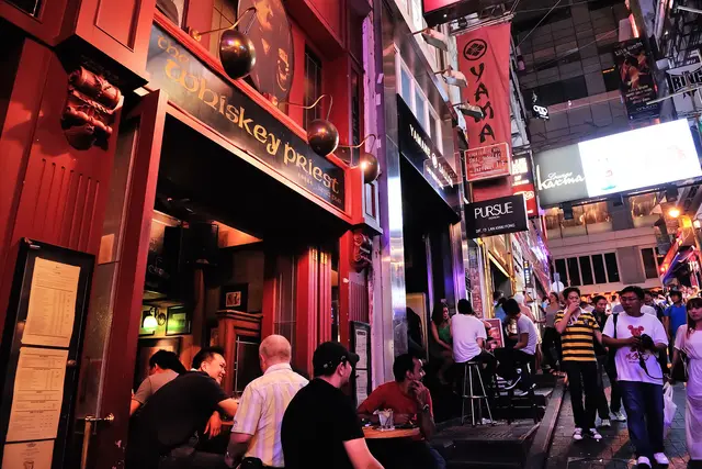 Lan Kwai Fong: Central Travel Guide (4.2★) — Central
