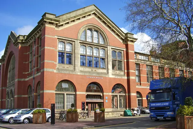 Lapworth Museum of Geology: Birmingham Travel Guide (4.7★) — Birmingham