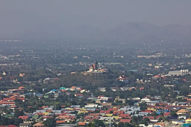 Wat Hua Hin: Travel Guide (4.5★) — Hua Hin