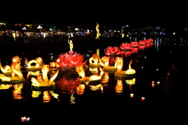ホイアン・ランタン祭り：開催日・チケット・会場ガイド（ホイアン） — ホイアン