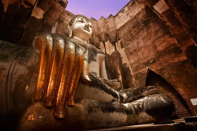 Sukhothai Historical Park: Travel Guide (4.7★) — Sukhothai