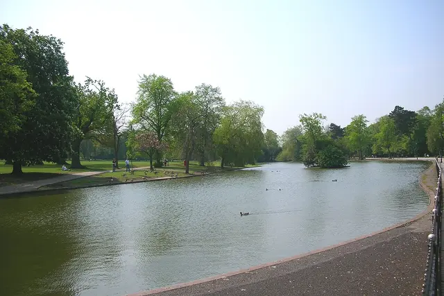 Cannon Hill Park: Birmingham Travel Guide (4.6★) — Birmingham
