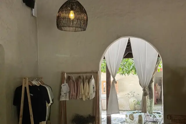 Elamu: Where to Eat in Lombok (4.8★) — Lombok