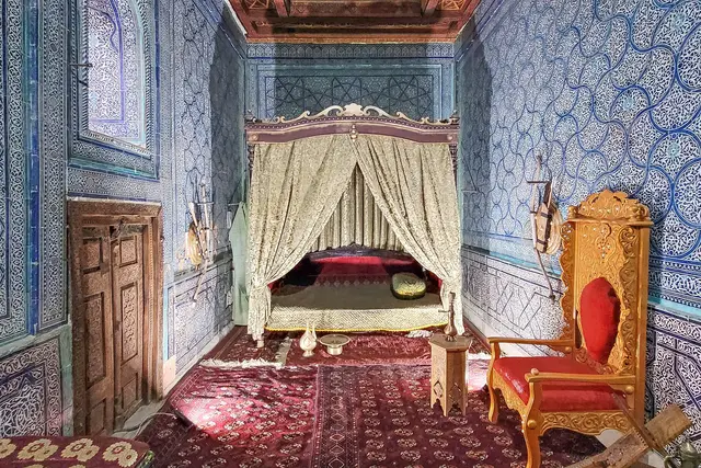 Toshhovli Palace — Khiva