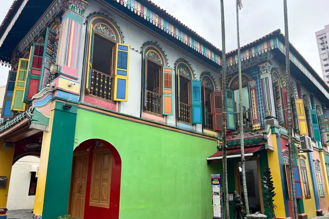 Former House of Tan Teng Niah: Little India Travel Guide — Little India
