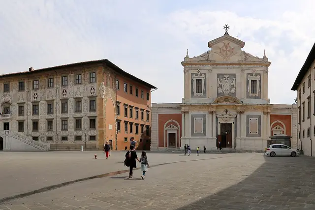 Piazza dei Cavalieri: Pisa Travel Guide (4.6★) — Pisa