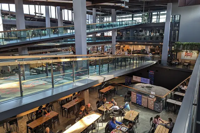 都灵中央市场（Mercato Centrale Torino）：都灵美食去哪吃 — 都灵