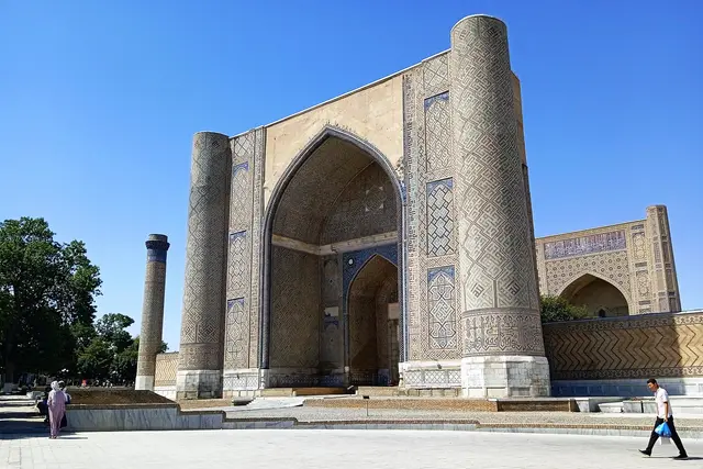 Bibi-Khanym Mosque — Samarkand