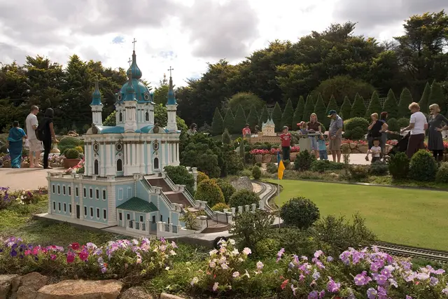 Cockington Green Gardens: Canberra Travel Guide (4.4★) — Canberra