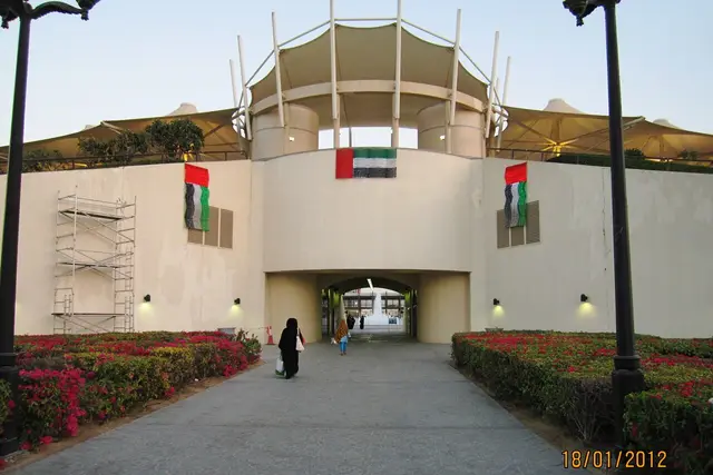 Khalifa Park: Abu Dhabi Travel Guide (4.3★) — Abu Dhabi