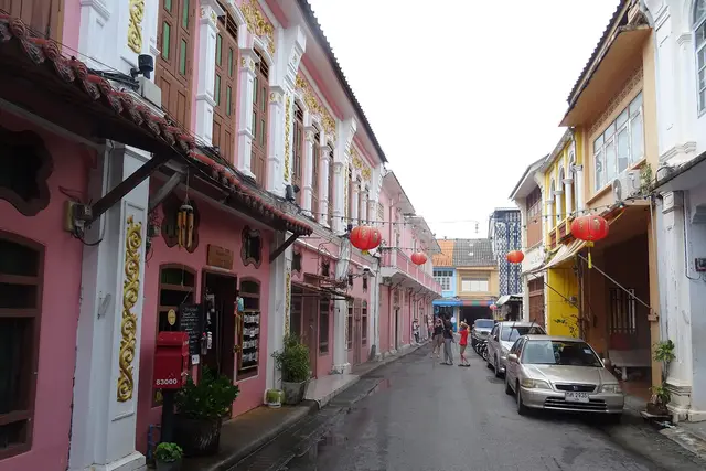 Phuket Old Town: Travel Guide (4.5★) — Phuket
