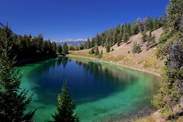 Valley of the Five Lakes: Jasper Travel Guide (4.7★) — Jasper