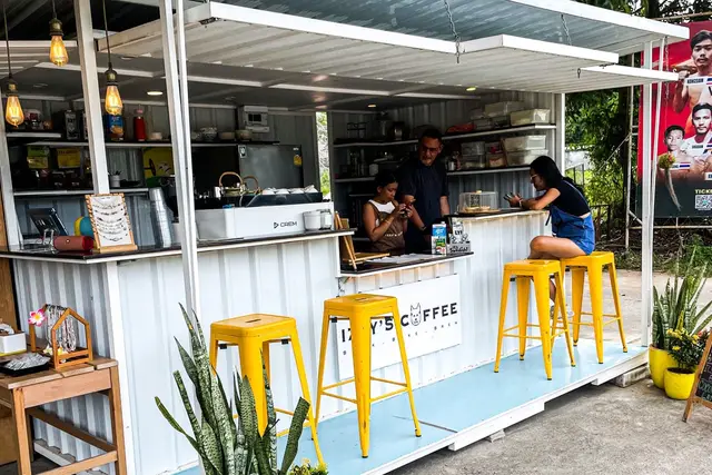 Izzy s Specialty Coffee: Koh Samui Travel Guide — Koh Samui